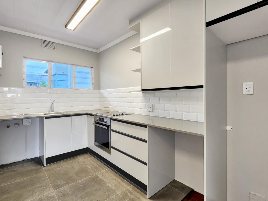 To Let 1 Bedroom Property for Rent in Tamboerskloof Western Cape